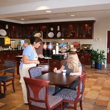 Hampton Inn Ithaca 